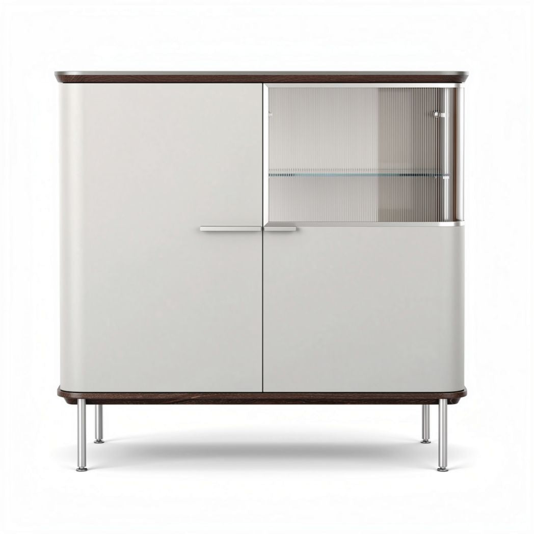 Ein modernes vitrinenmöbel in beige und dunkelbraun mit glasregalen 80 x 40 x 90cm